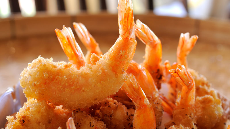 Fried shrimp with rice